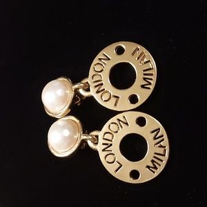 Vintage Carolee Pearl Drop Earrings Gold Dangle Designer Jewelry 80s 90s